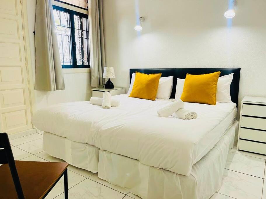 Comfy Home With Large Terrace Five Minutes From Ocean Los Cristianos  Zewnętrze zdjęcie